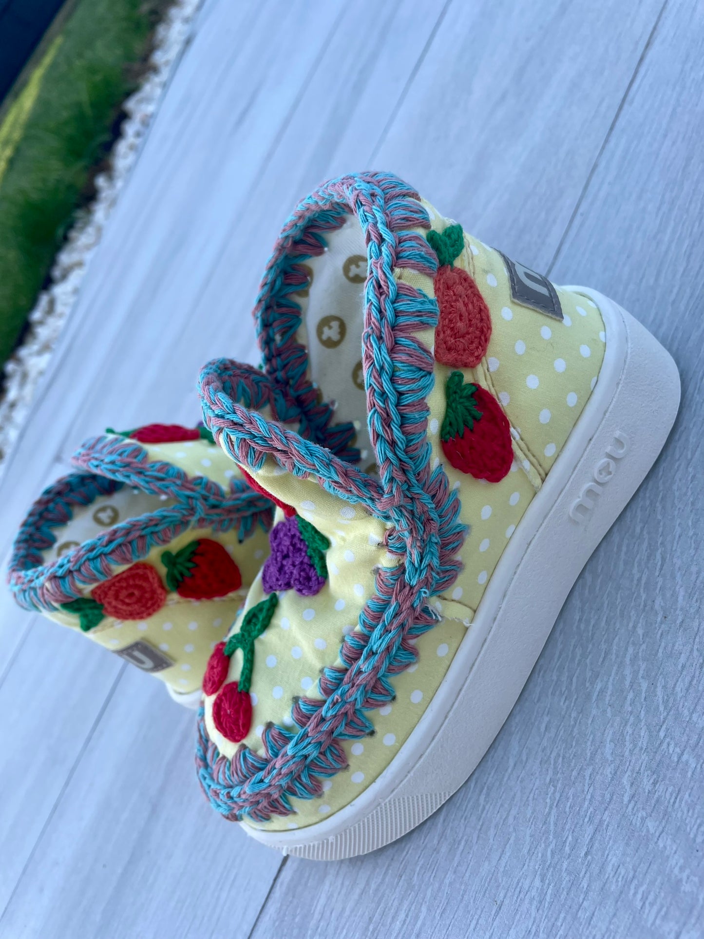 Summer eskimo sneaker kid crochet fruit